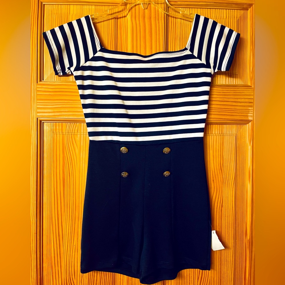 White/navy Romper